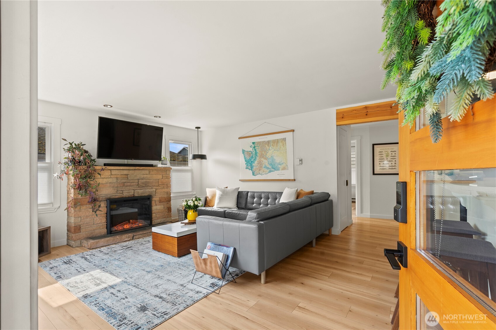 8053 16th Avenue NW, Seattle, WA 98117