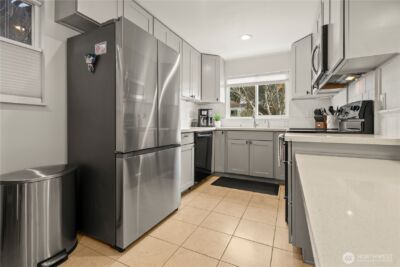 8053 16th Avenue NW, Seattle, WA 98117 - Photo 7