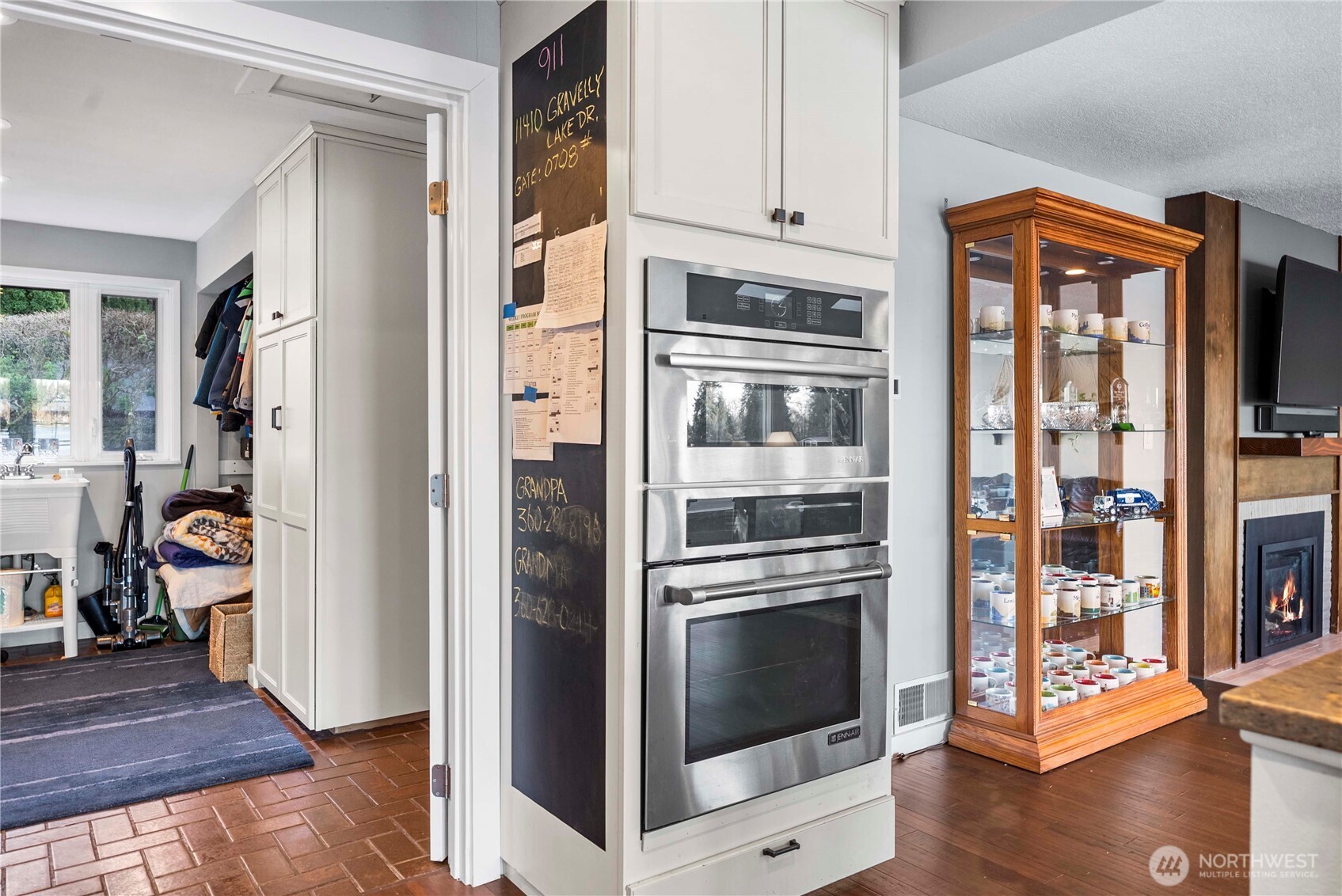 11410 Gravelly Lake Drive SW, Lakewood, WA 98499