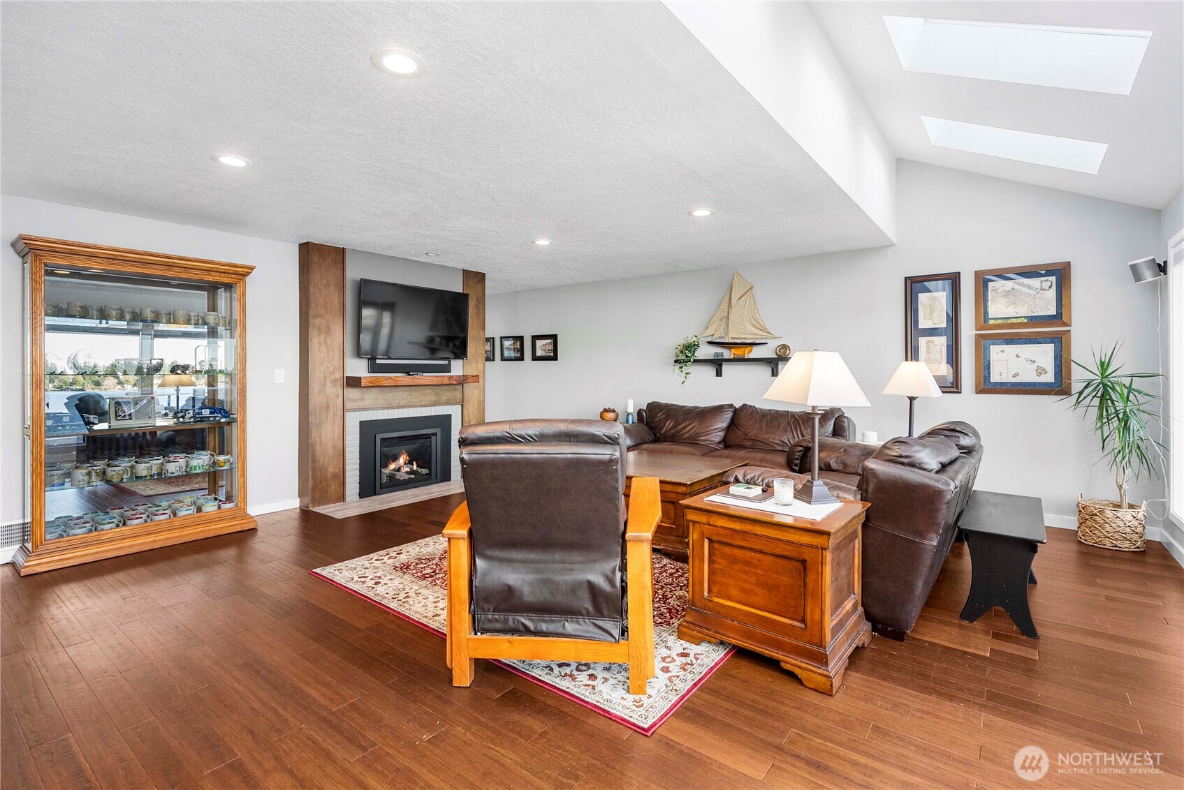 11410 Gravelly Lake Drive SW, Lakewood, WA 98499