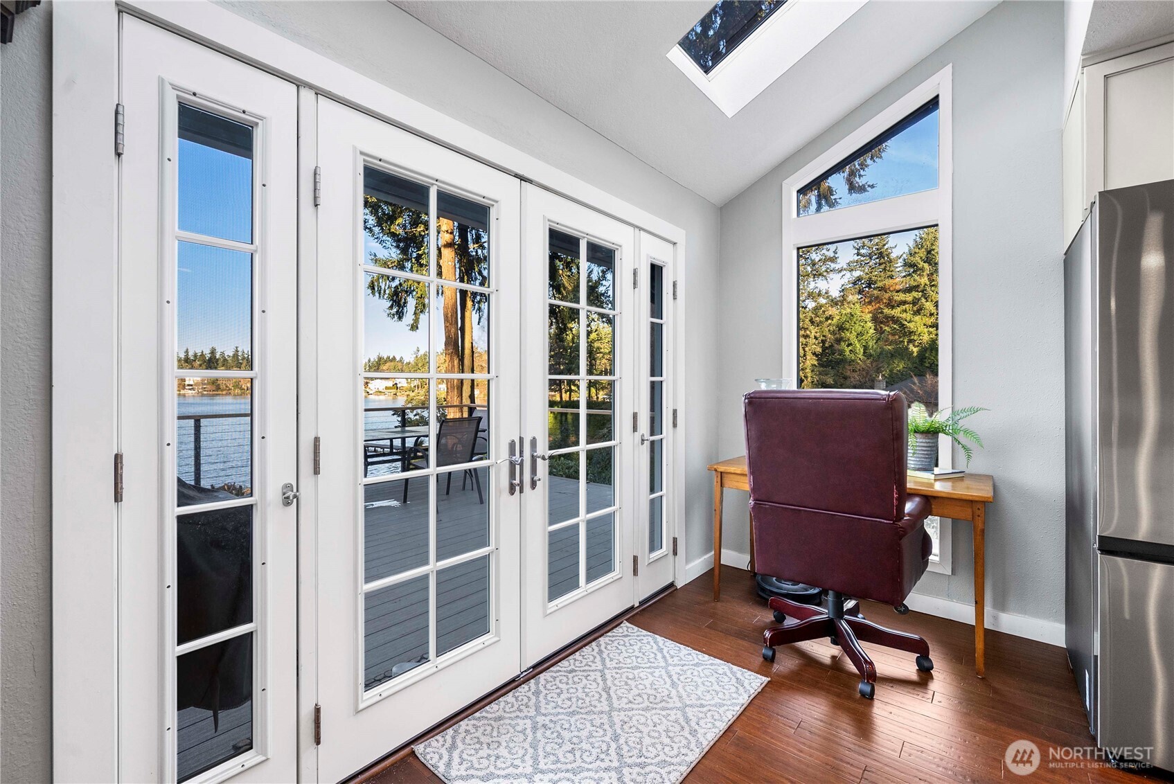 11410 Gravelly Lake Drive SW, Lakewood, WA 98499