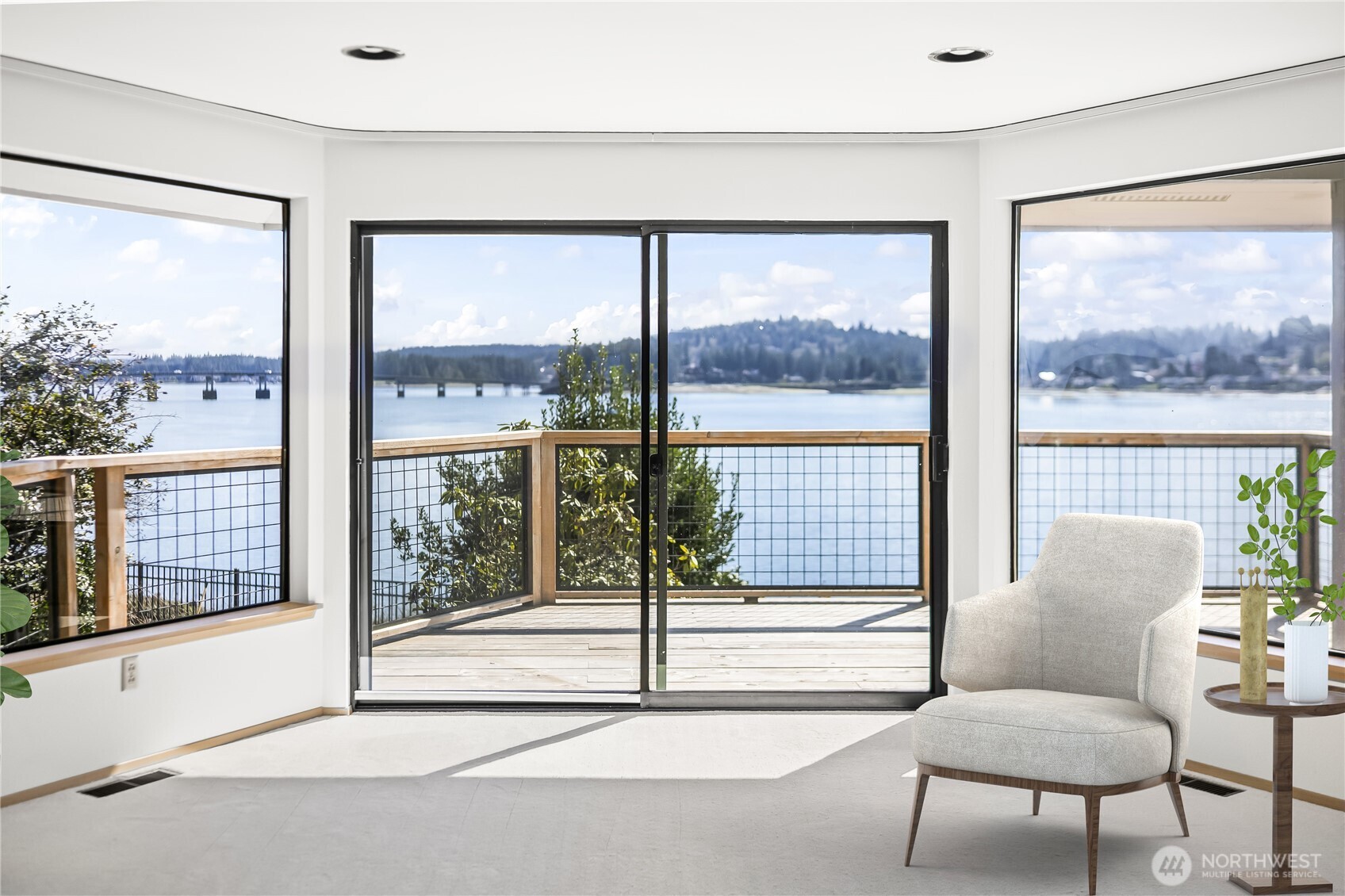 8806 Warren Drive NW, Gig Harbor, WA 98335