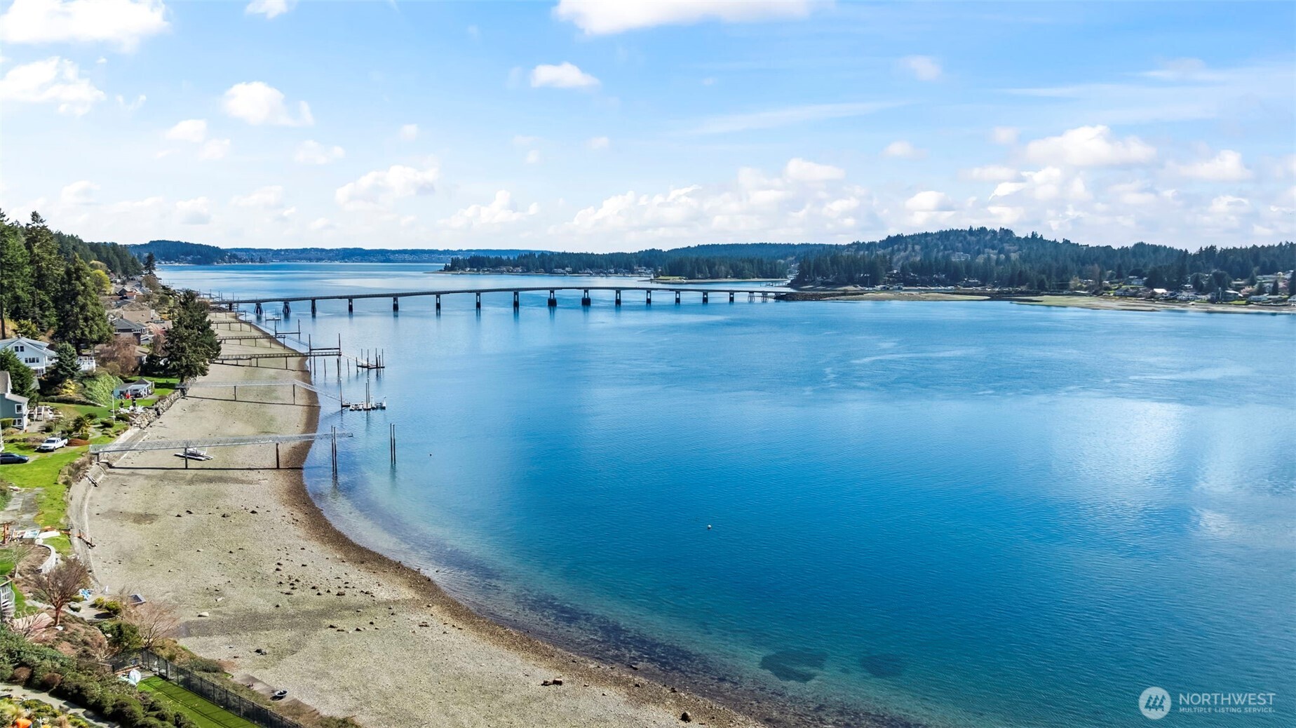 8806 Warren Drive NW, Gig Harbor, WA 98335