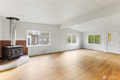 9527 Longmire Court SE, Yelm, WA 98597 - Photo 3