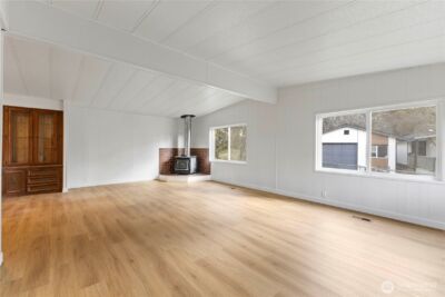 9527 Longmire Court SE, Yelm, WA 98597 - Photo 4