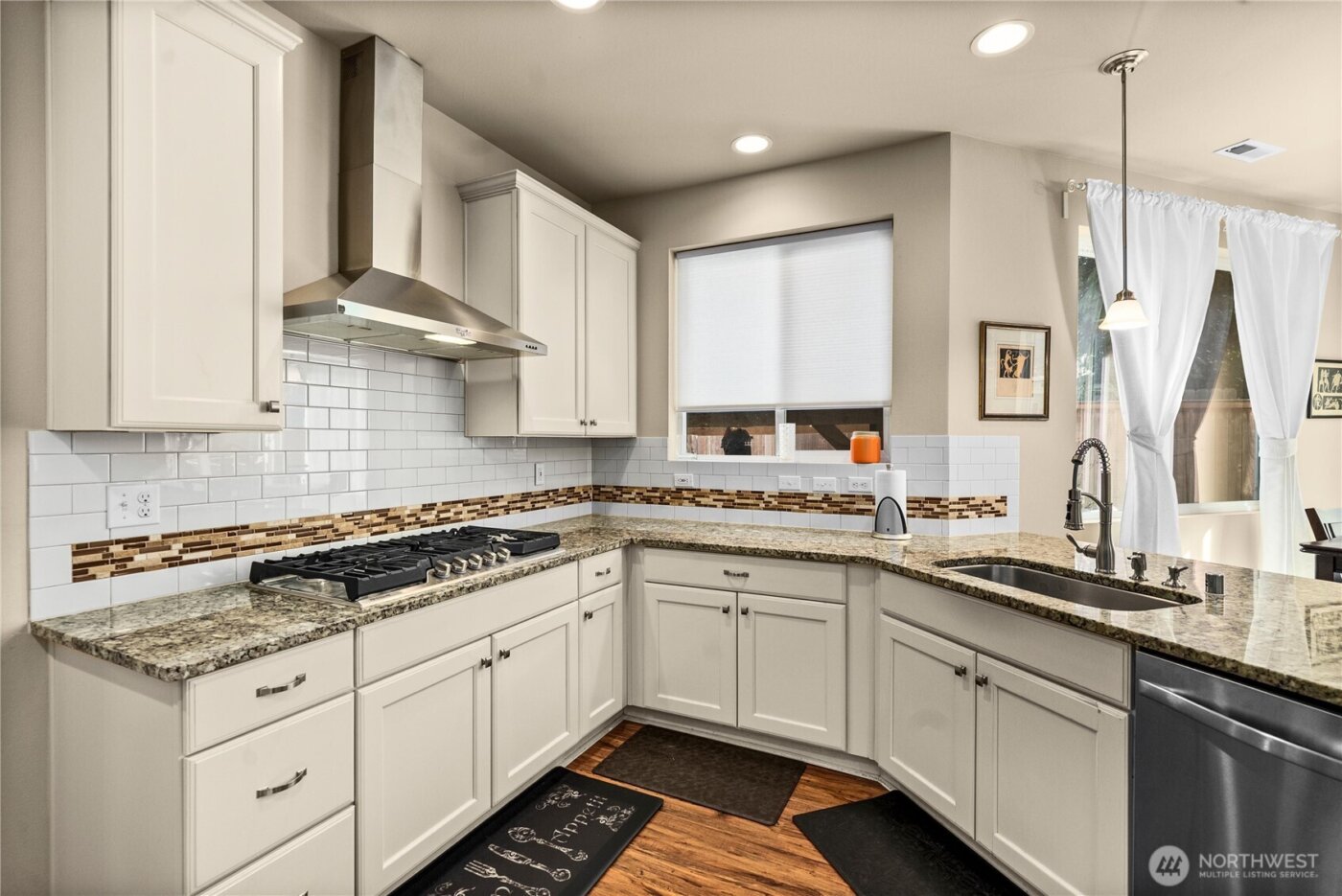 21702 103rd Place SE, Kent, WA 98031