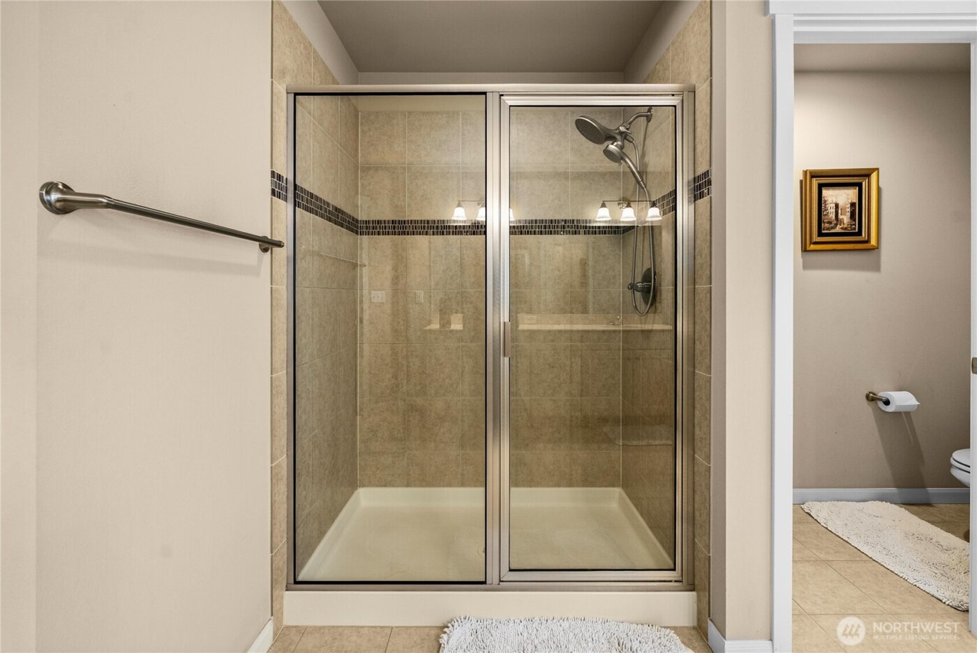 21702 103rd Place SE, Kent, WA 98031