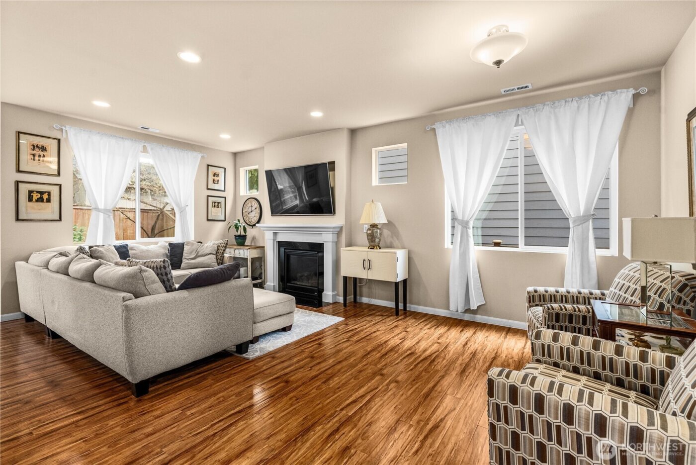 21702 103rd Place SE, Kent, WA 98031