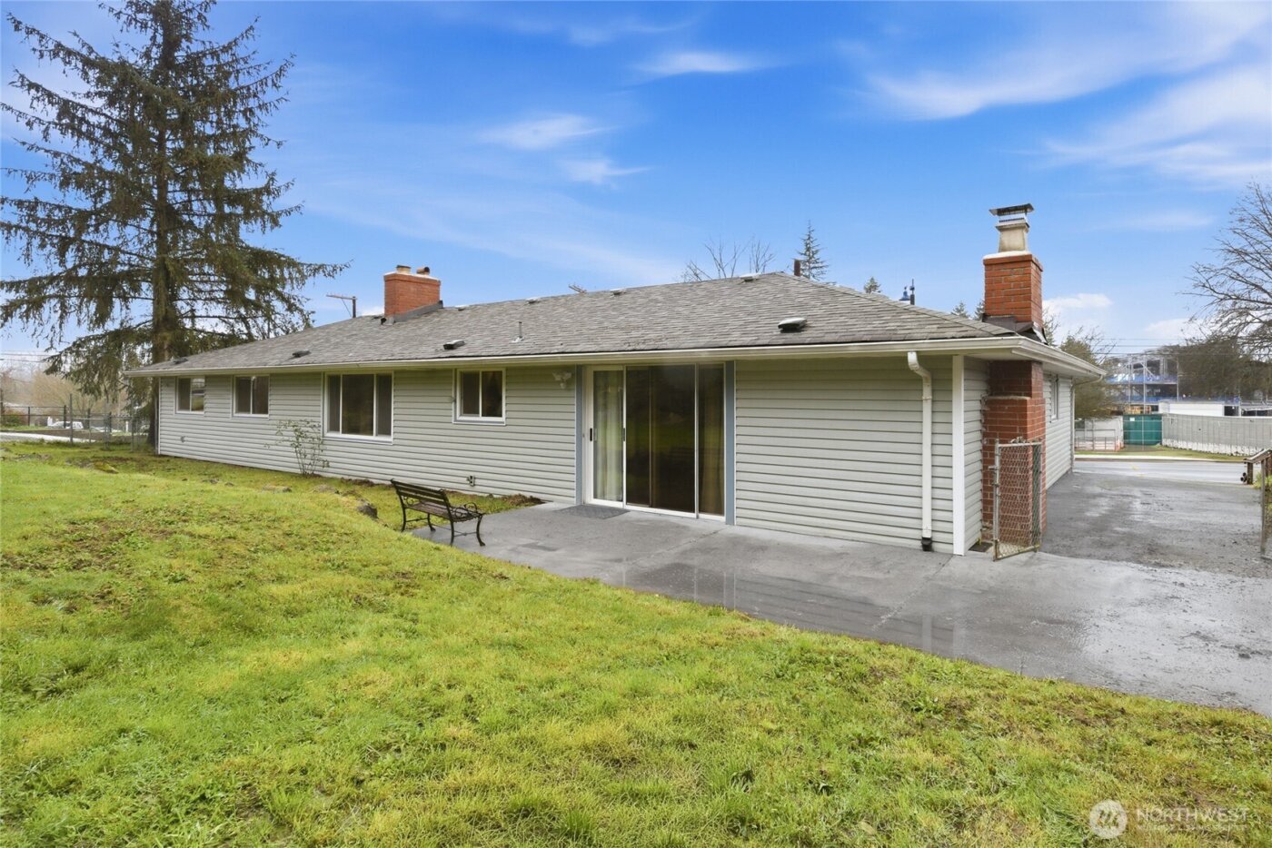 22630 24th Avenue S, Des Moines, WA 98198