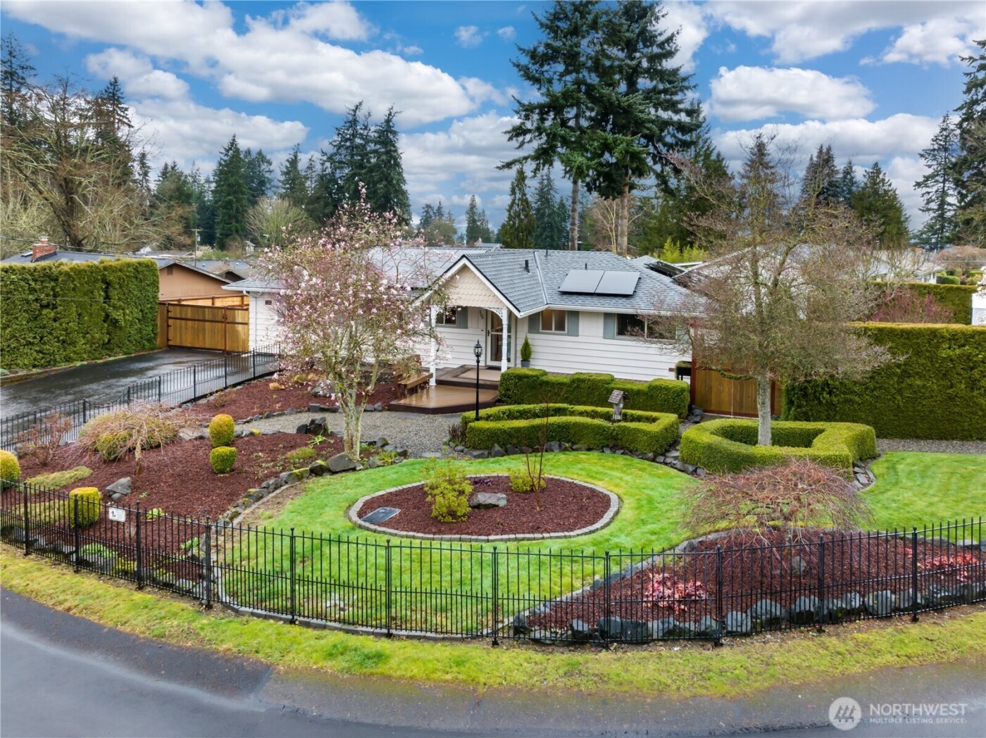 206 SW 303rd Street , Federal Way, WA 98023