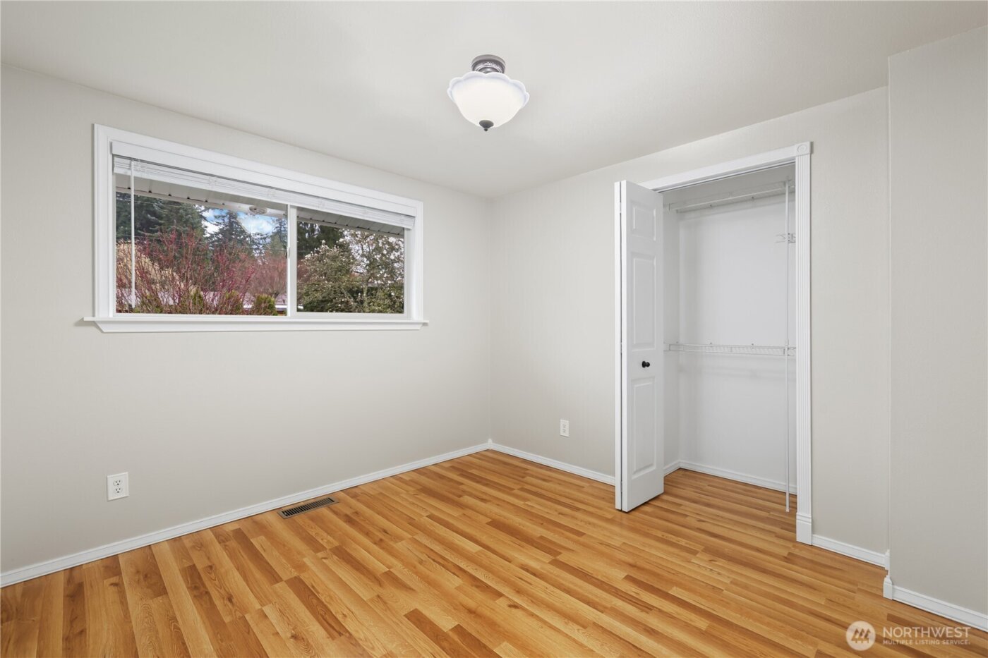 206 SW 303rd Street , Federal Way, WA 98023