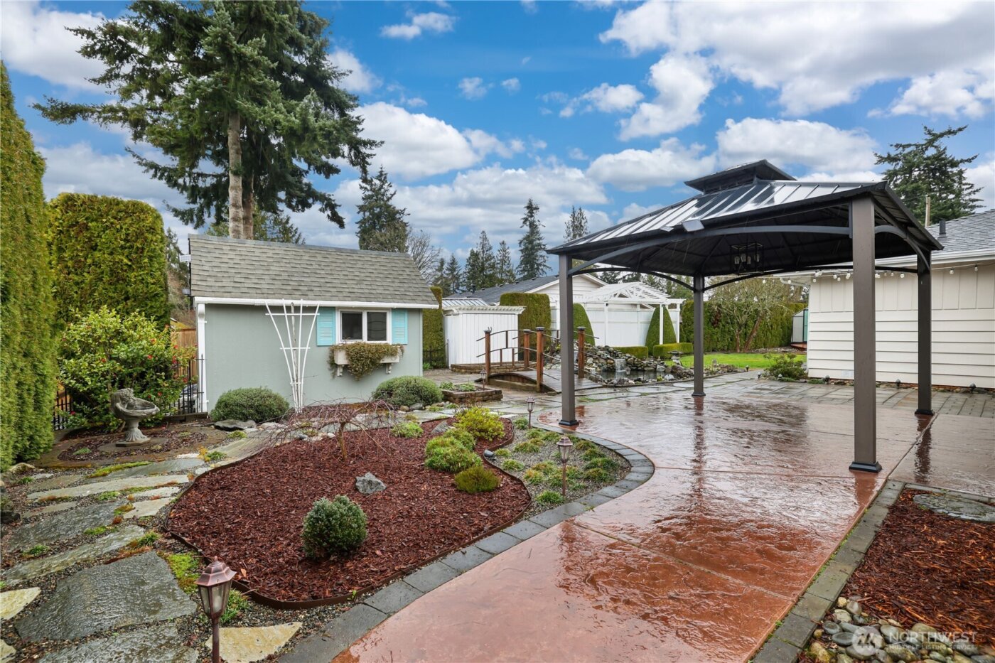 206 SW 303rd Street , Federal Way, WA 98023