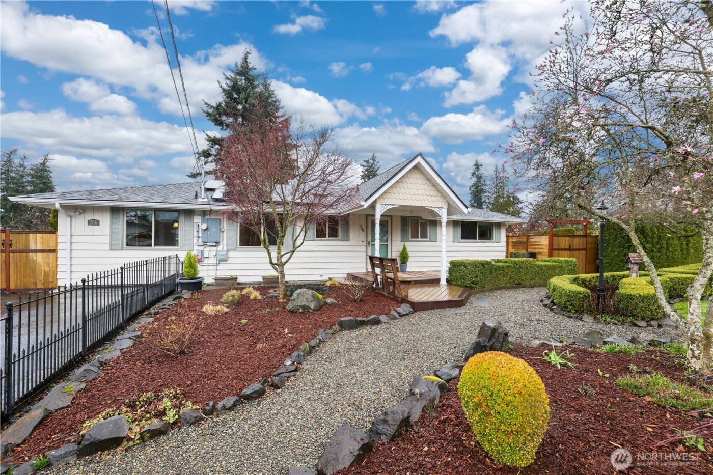 206 SW 303rd Street , Federal Way, WA 98023