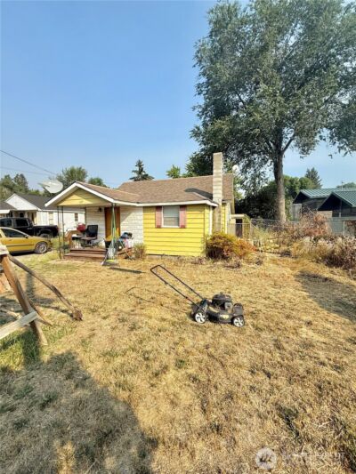 430 W 4th Ave , Omak, WA 98841 - Photo 2