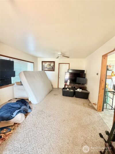 430 W 4th Ave , Omak, WA 98841 - Photo 3