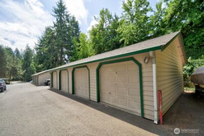 1103 Creekwood Court SE, Olympia, WA 98501 - Photo 2