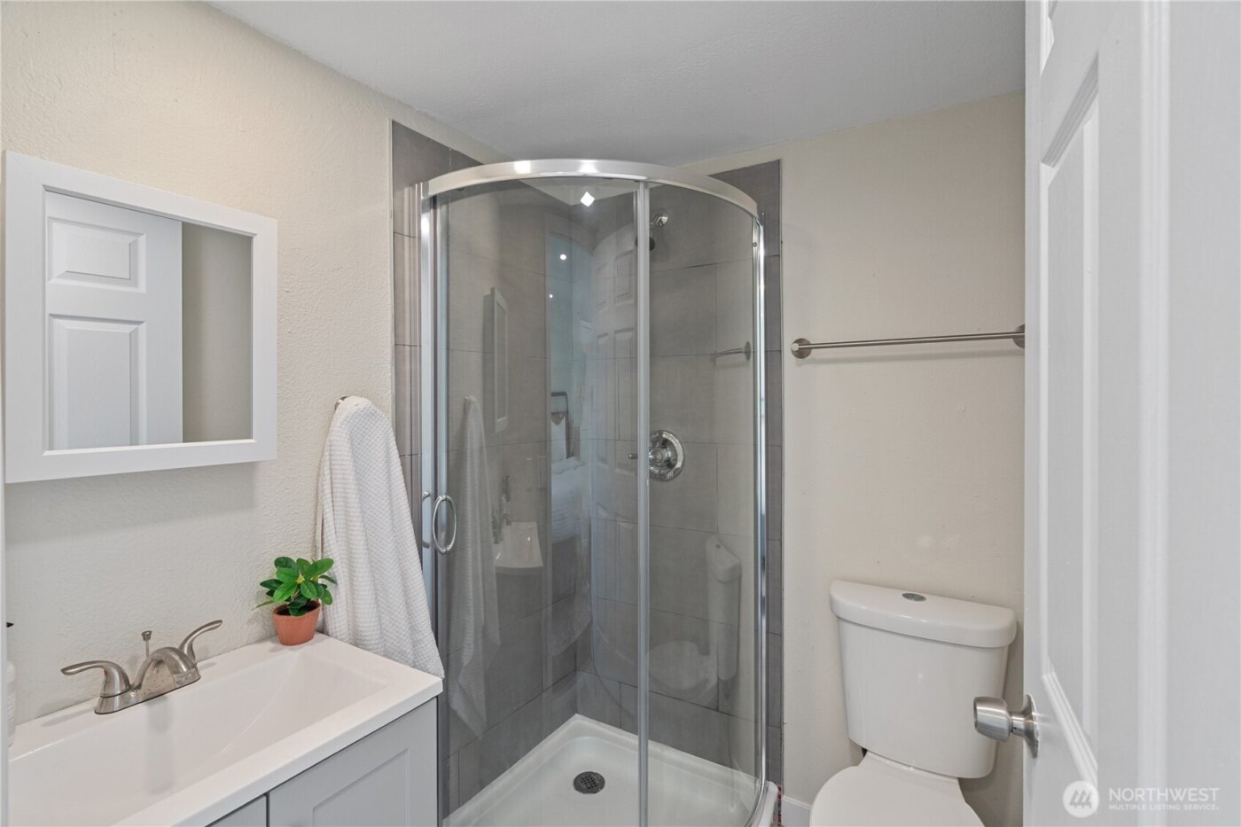 1920 Taft Road , Aberdeen, WA 98520