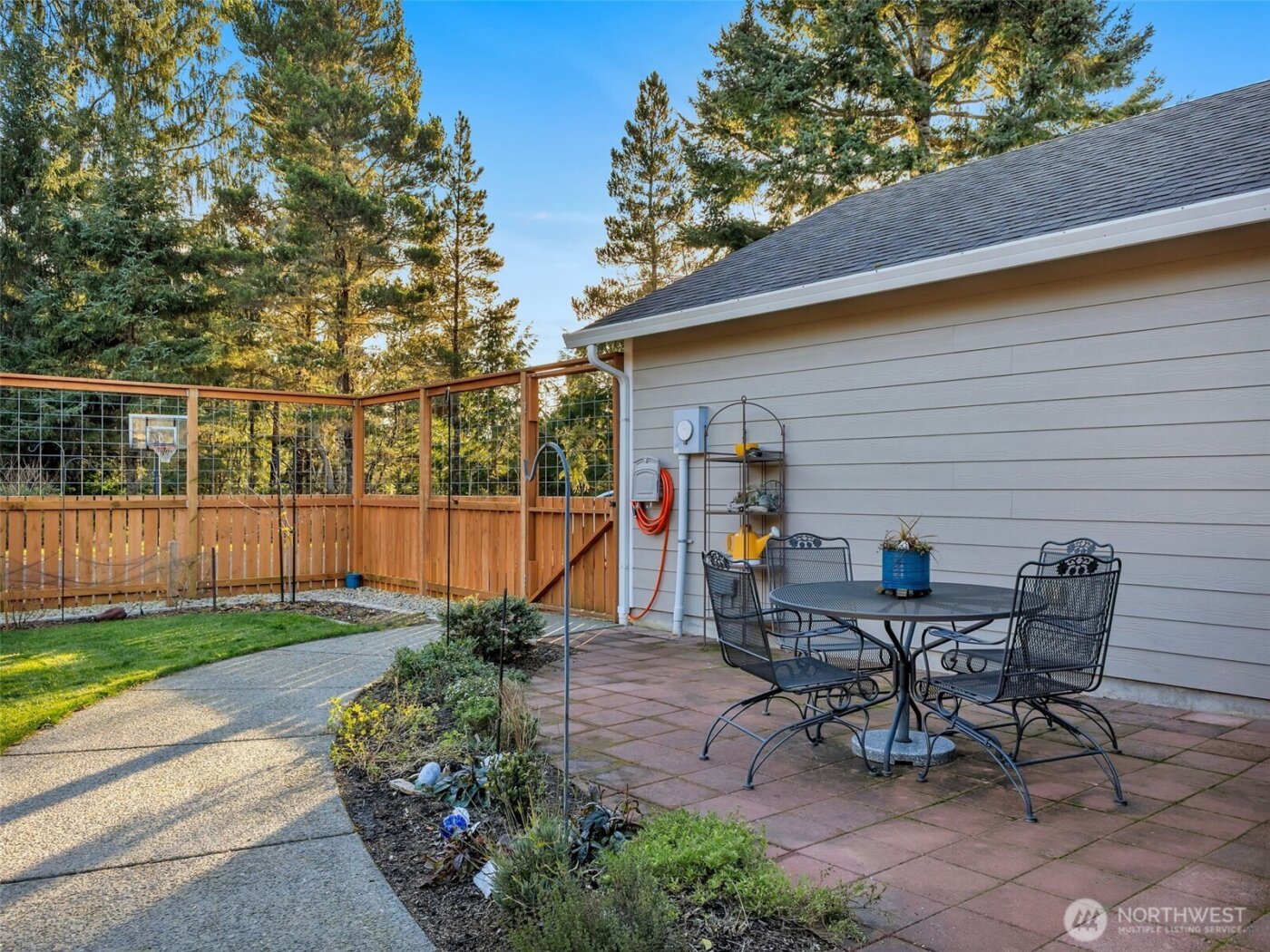 18215 Mill Lane , Long Beach, WA 98631