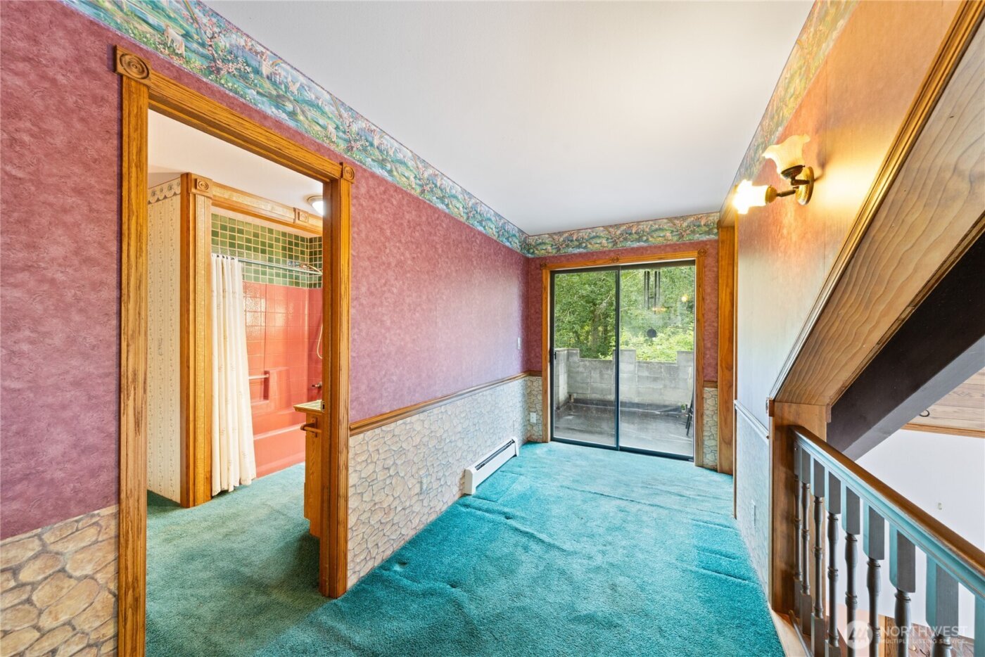 671 Edmonds Road , Coupeville, WA 98239-3924