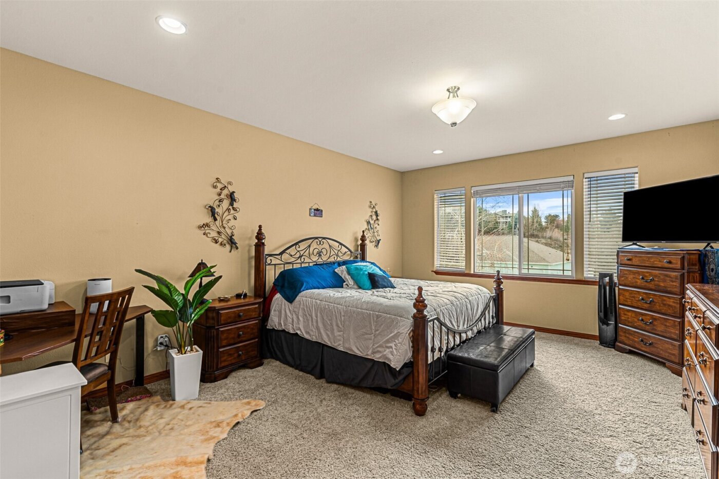 713 19th Street NE, East Wenatchee, WA 98802