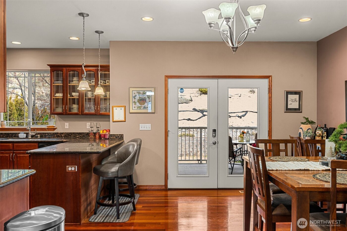 713 19th Street NE, East Wenatchee, WA 98802