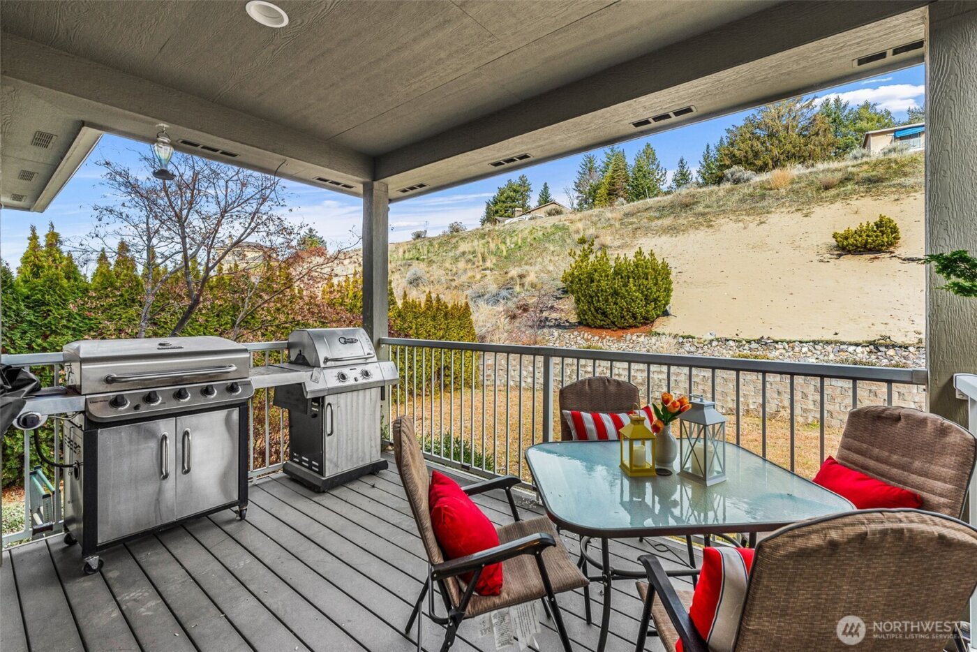 713 19th Street NE, East Wenatchee, WA 98802