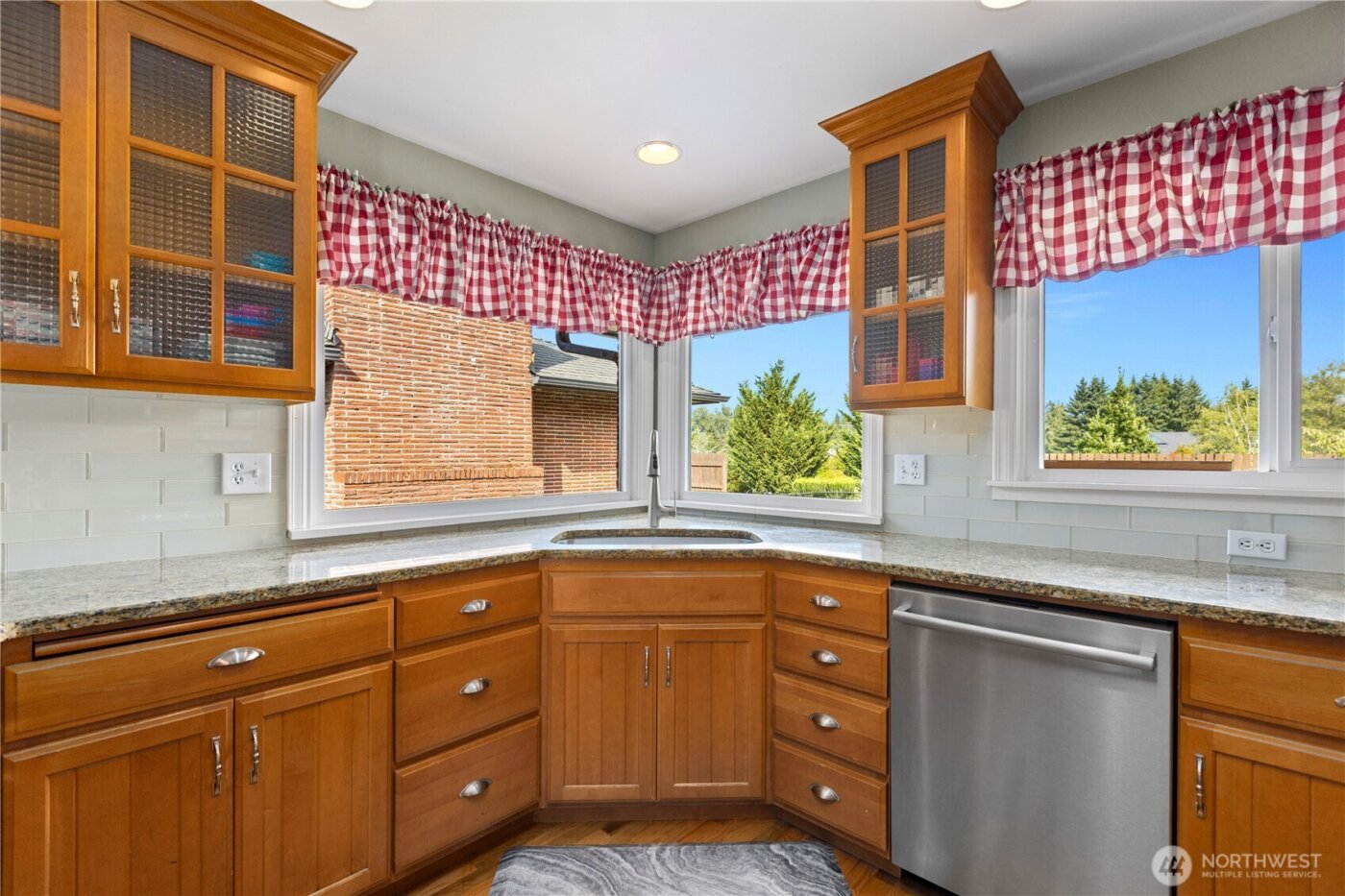 2606 Cooks Hill Road , Centralia, WA 98531-9122