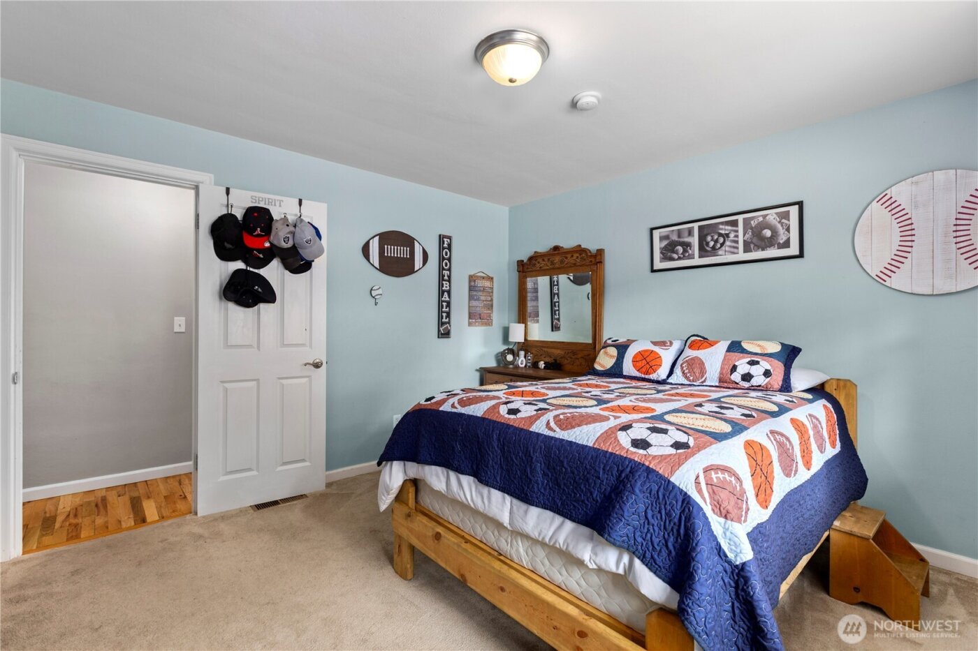 2606 Cooks Hill Road , Centralia, WA 98531-9122