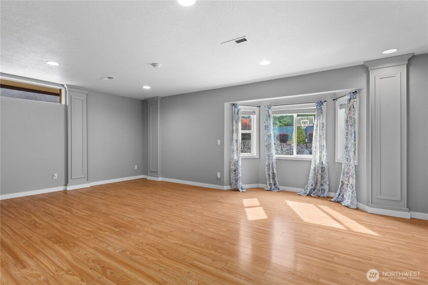 2606 Cooks Hill Road , Centralia, WA 98531-9122