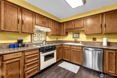 15005 NE 48th Street NE, Vancouver, WA 98682 - Photo 13