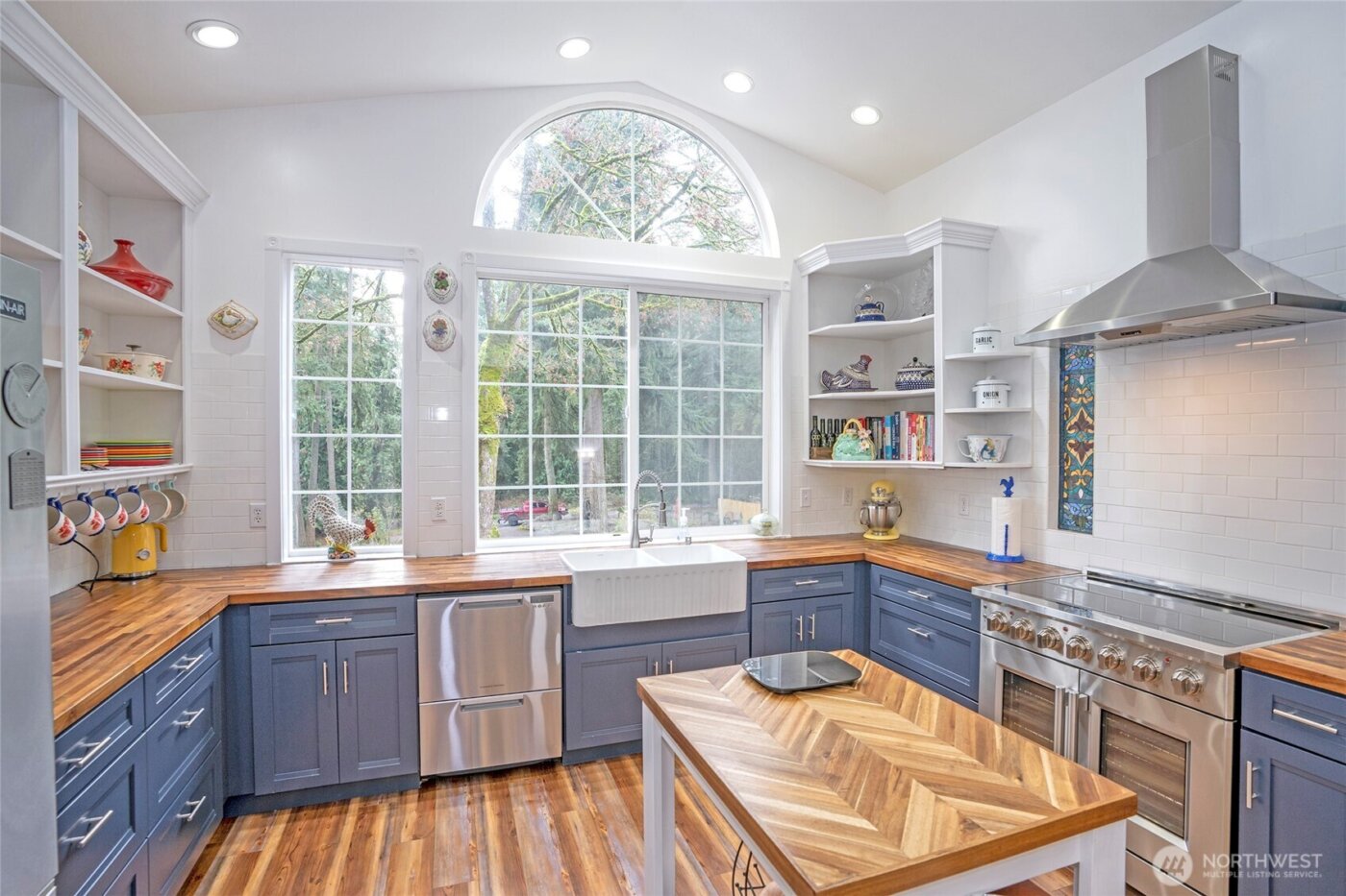 24610 110th Avenue E, Graham, WA 98338