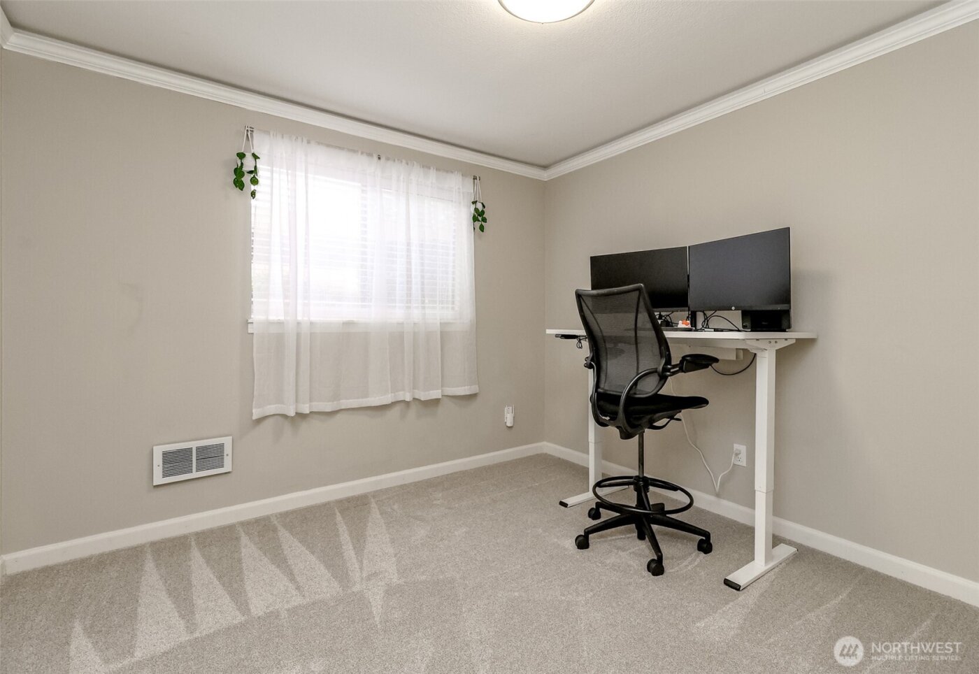 1006 S 312th Street #211, Federal Way, WA 98003