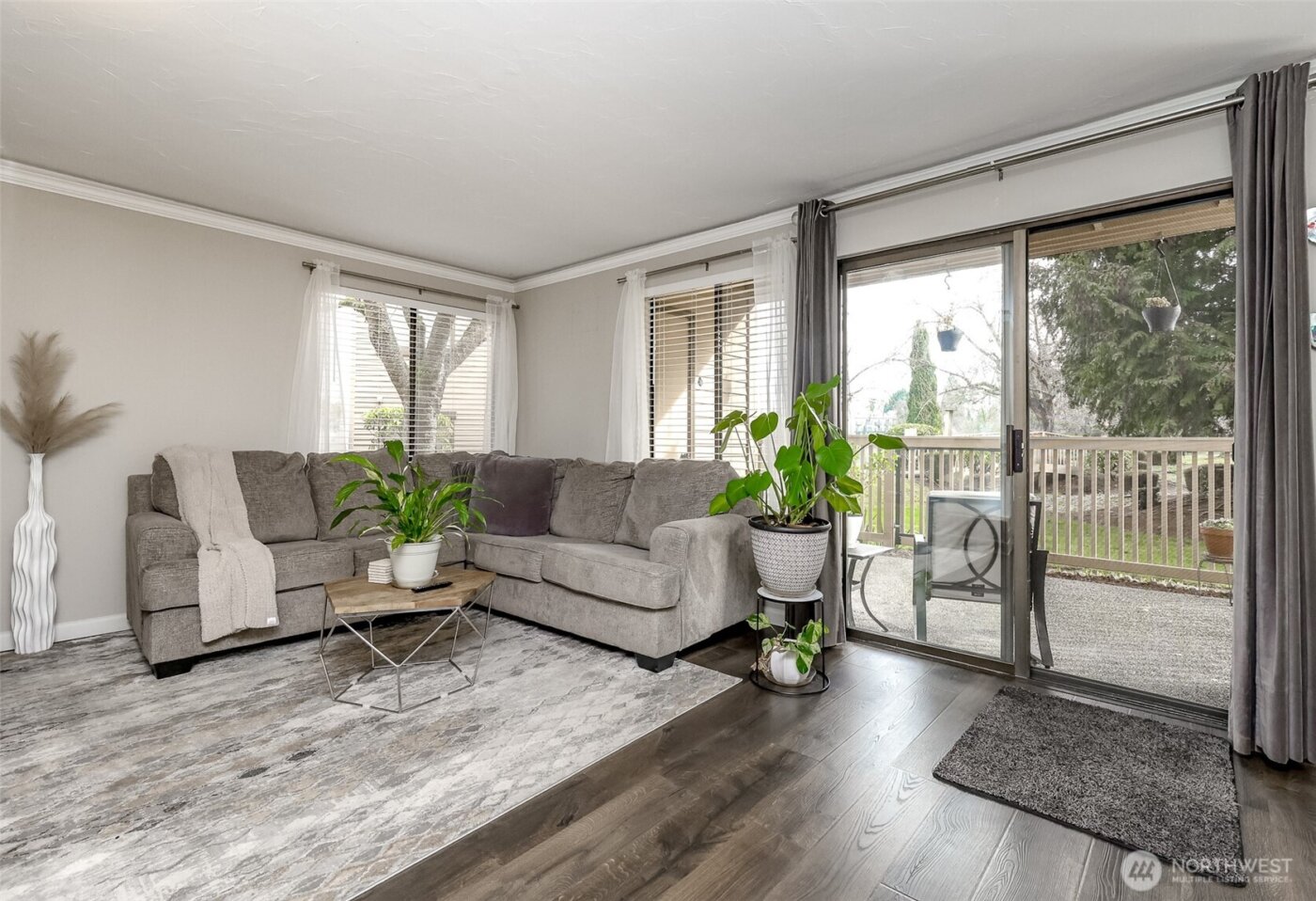 1006 S 312th Street #211, Federal Way, WA 98003