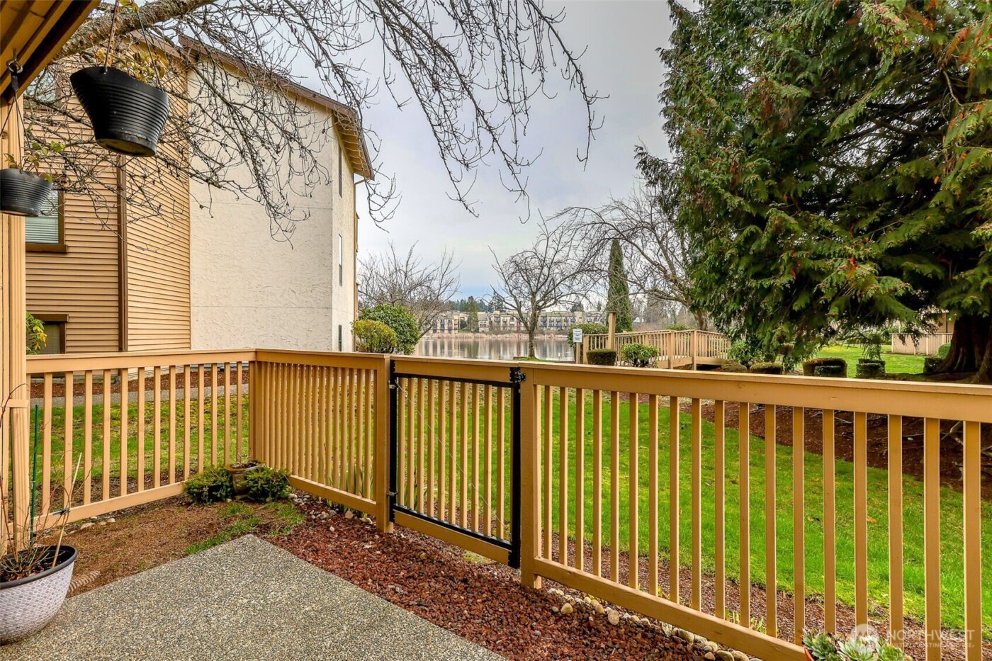 1006 S 312th Street #211, Federal Way, WA 98003