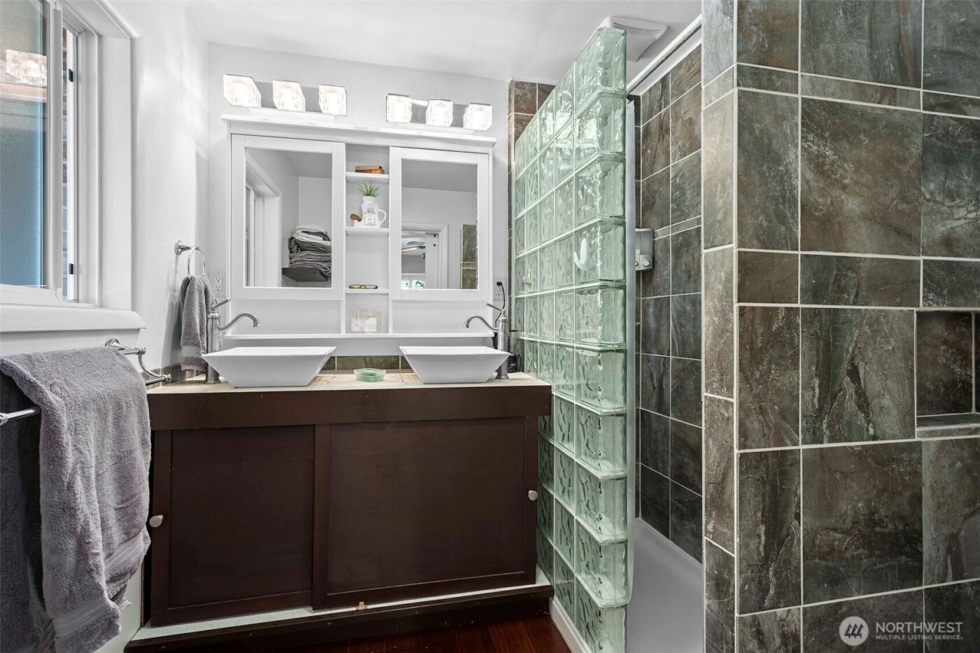 6804 Louisiana Drive , Vancouver, WA 98664