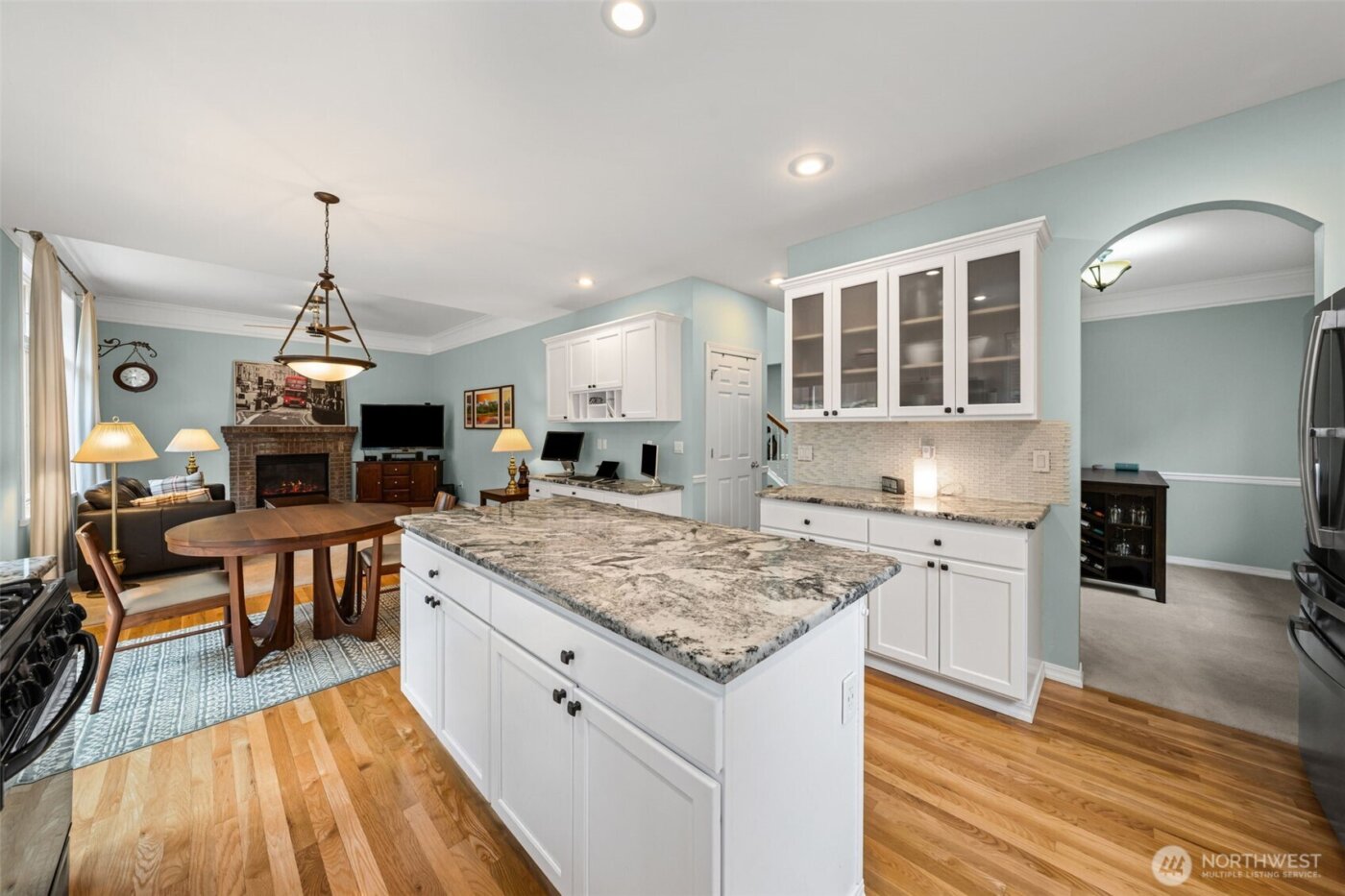 22116 99th Place S, Kent, WA 98031