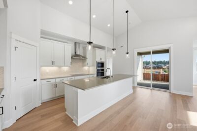 2946 Balsamroot Drive SE, Lacey, WA 98513 - Photo 3