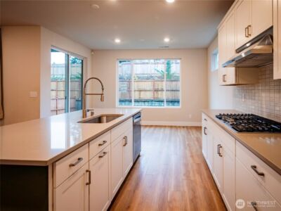 5393 CENTURY Place NE, Lacey, WA 98516 - Photo 6