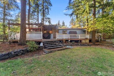 25705 51st Avenue E, Graham, WA 98338 - Photo 2