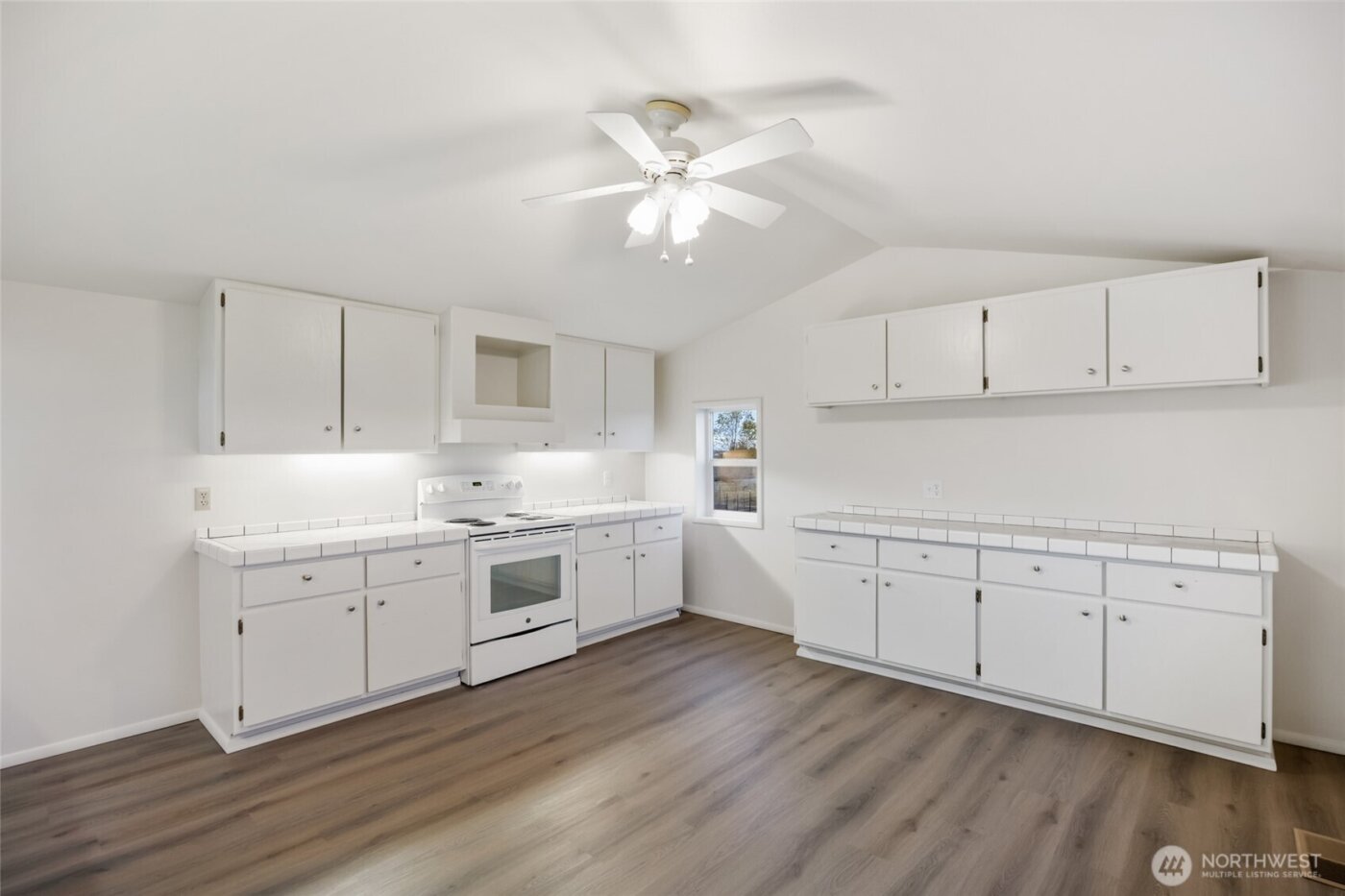 5103 Road 1.9 NE, Moses Lake, WA 98837