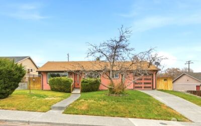 614 W Loop Drive , Moses Lake, WA 98837