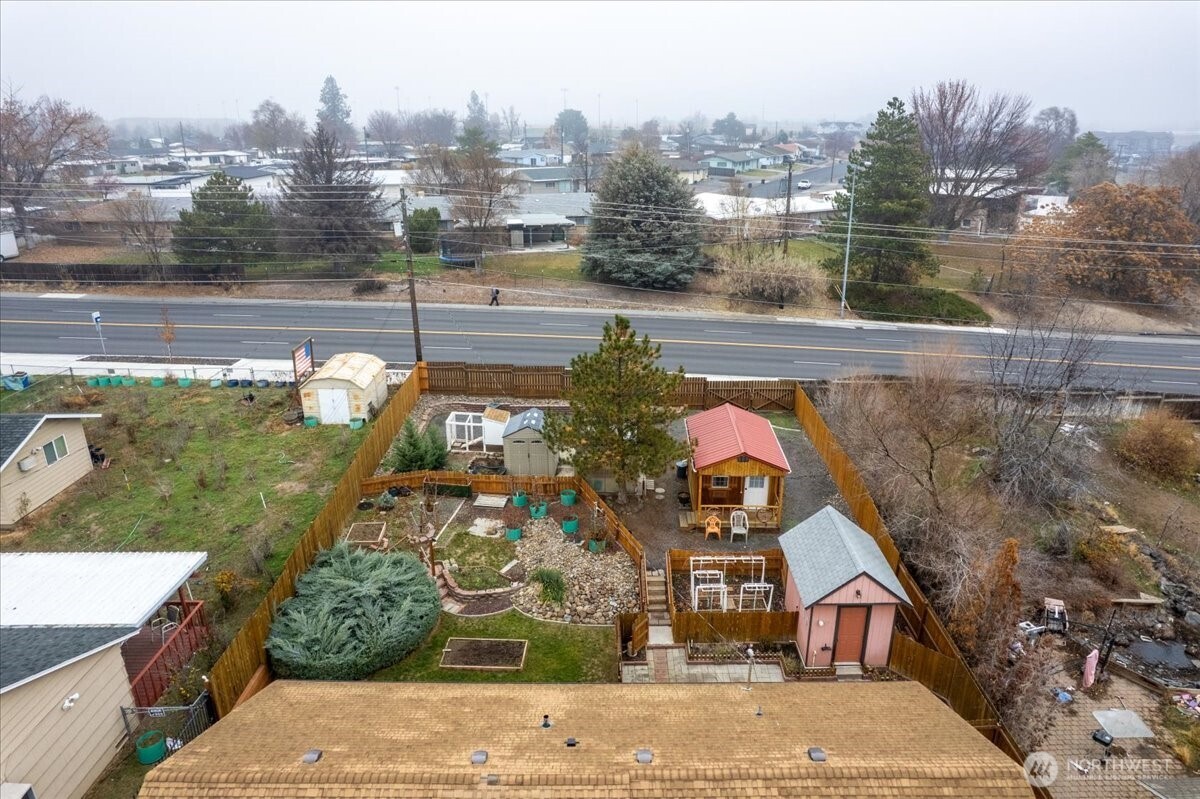 614 W Loop Drive , Moses Lake, WA 98837