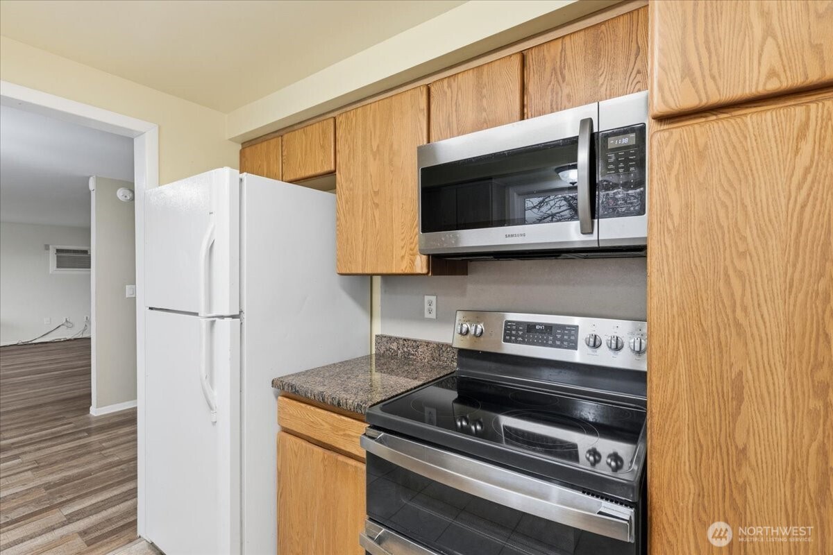 614 W Loop Drive , Moses Lake, WA 98837