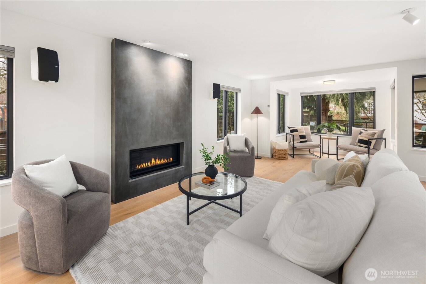 1633 E Calhoun Street , Seattle, WA 98112