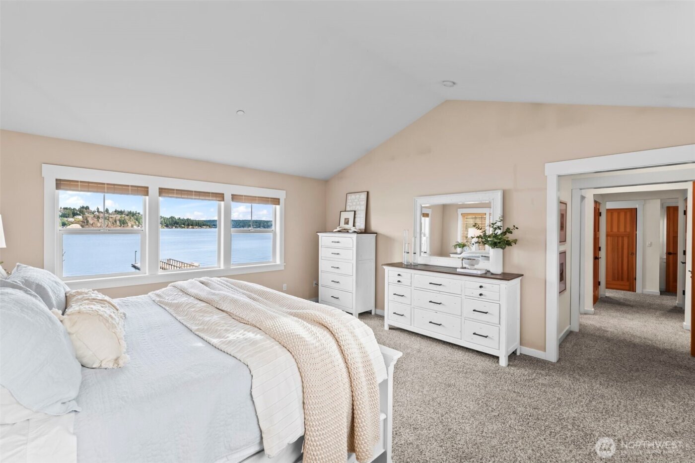 839 Fox Drive , Fox Island, WA 98333