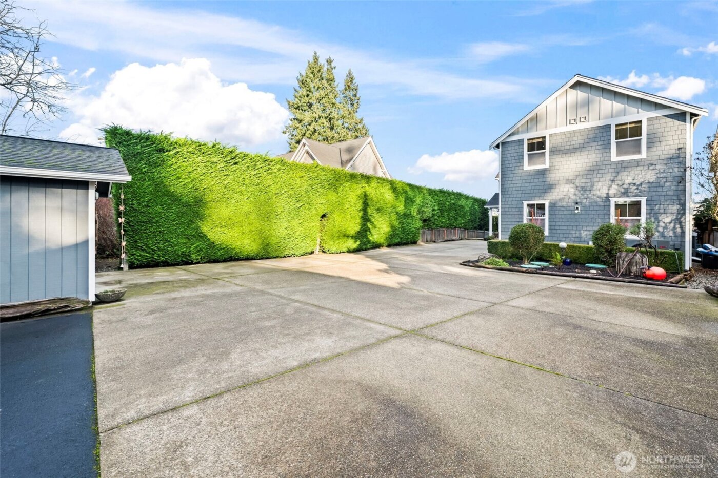 839 Fox Drive , Fox Island, WA 98333