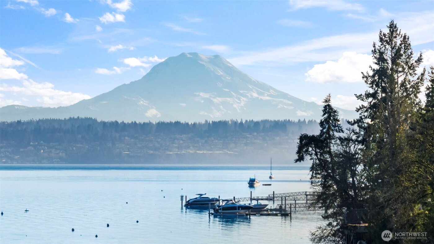 839 Fox Drive , Fox Island, WA 98333