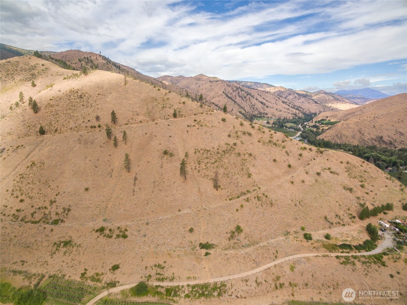 5058 Mills Canyon Road , Entiat, WA 98822