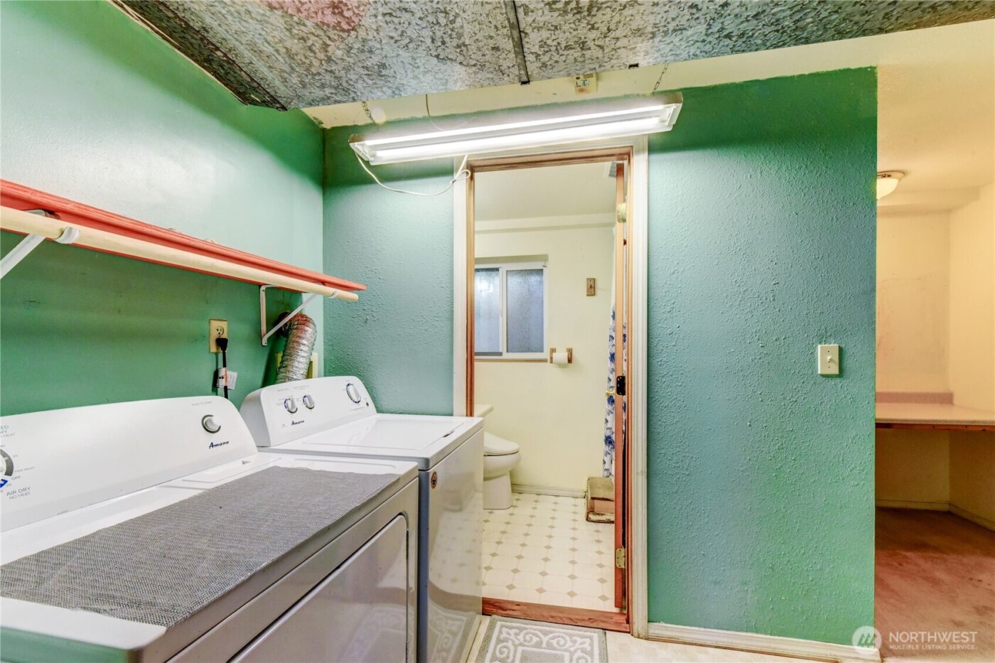 11242 A Fremont Avenue N, Seattle, WA 98133