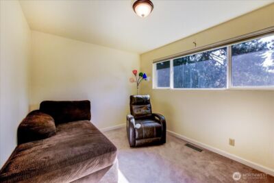 11242 A Fremont Avenue N, Seattle, WA 98133 - Photo 11